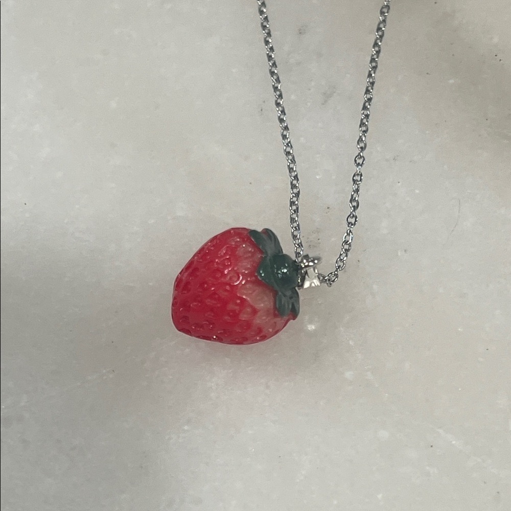 Charming Strawberry Pendant Necklace